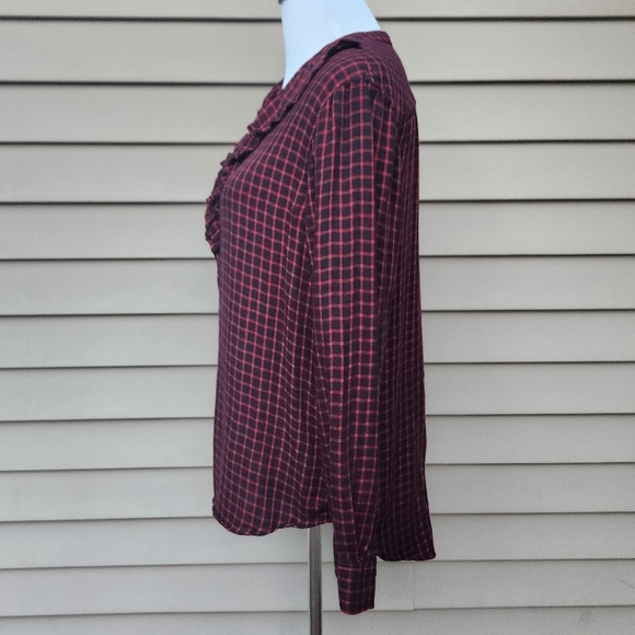 Time & Tru Button-Up Blouse Checkered Black Red Ruffles V-Neck Long Sleeve - Picture 9 of 13